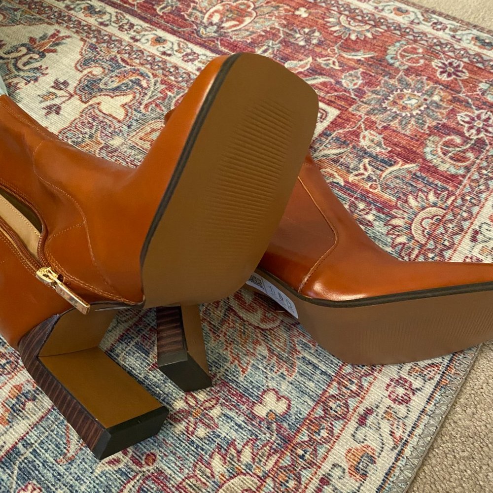 ASOS Genuine Leather Square-toe Block Heels - Picture 2 of 2